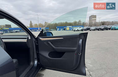 Внедорожник / Кроссовер Tesla Model Y 2023 в 