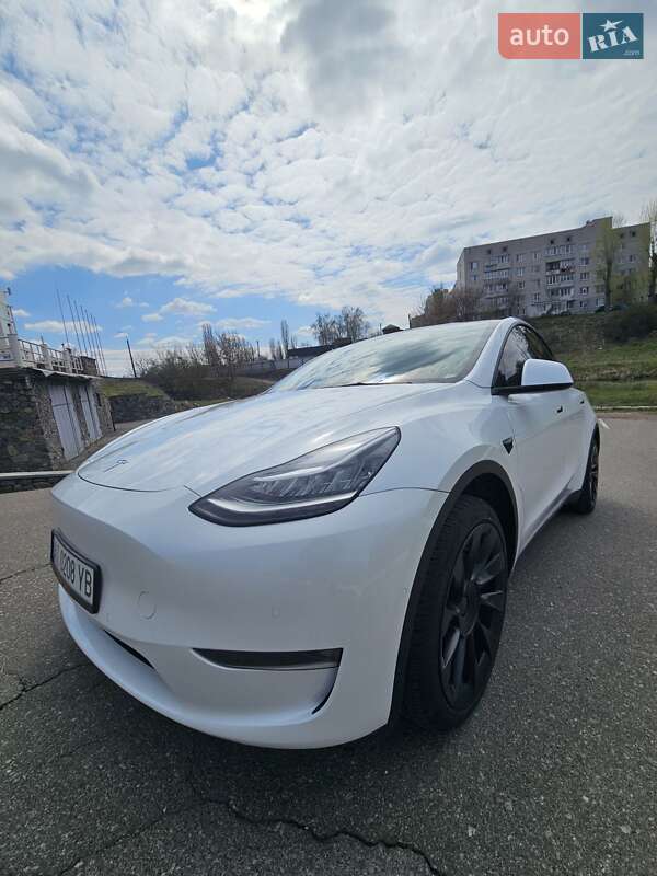 Внедорожник / Кроссовер Tesla Model Y 2022 в Киеве