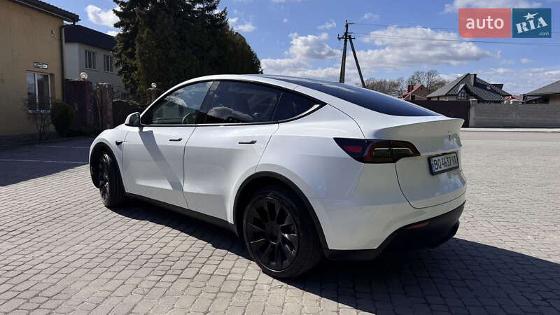 Внедорожник / Кроссовер Tesla Model Y 2024 в Тернополе фото 19 Внедорожник / Кроссовер Tesla Model Y 2024 в Тернополе