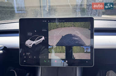 Внедорожник / Кроссовер Tesla Model Y 2024 в 