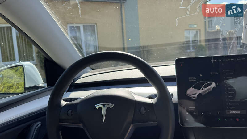 Внедорожник / Кроссовер Tesla Model Y 2024 в Тернополе фото 49 Внедорожник / Кроссовер Tesla Model Y 2024 в Тернополе
