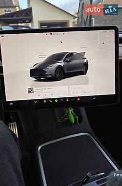 Внедорожник / Кроссовер Tesla Model Y 2022 в 