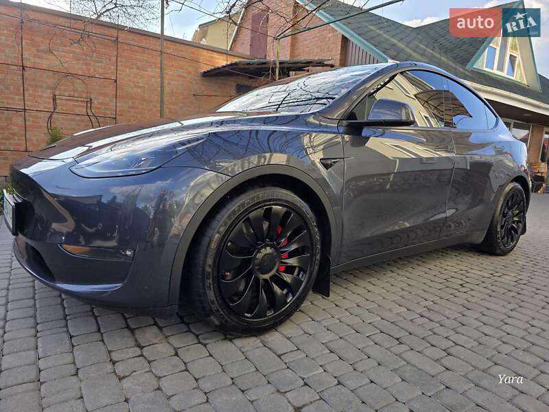 Внедорожник / Кроссовер Tesla Model Y 2022 в 