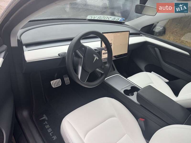 Позашляховик / Кросовер Tesla Model Y 2023 в Києві