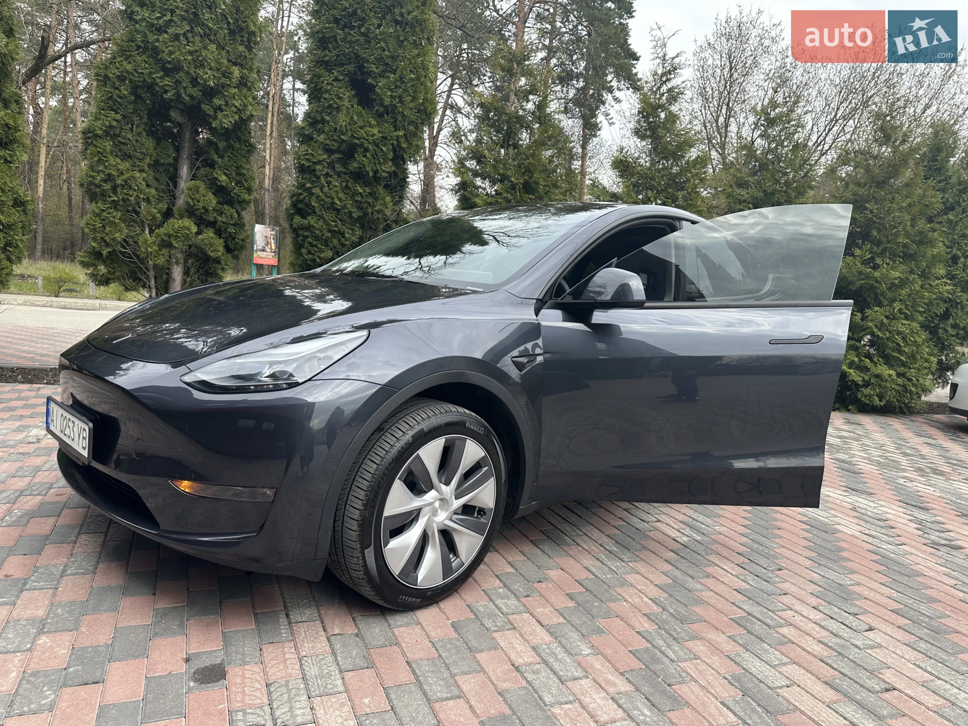 2024 Tesla Model Y - мініатюра 5