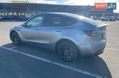 Внедорожник / Кроссовер Tesla Model Y 2023 в 