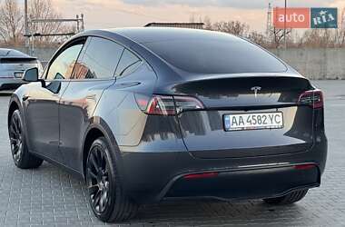 Внедорожник / Кроссовер Tesla Model Y 2024 в 
