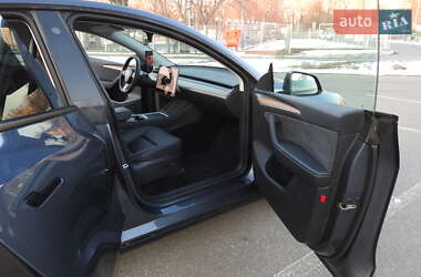 Внедорожник / Кроссовер Tesla Model Y 2023 в 