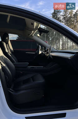 Внедорожник / Кроссовер Tesla Model Y 2022 в 