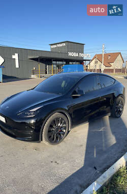 Внедорожник / Кроссовер Tesla Model Y 2022 в 