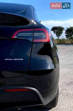 Внедорожник / Кроссовер Tesla Model Y 2022 в 