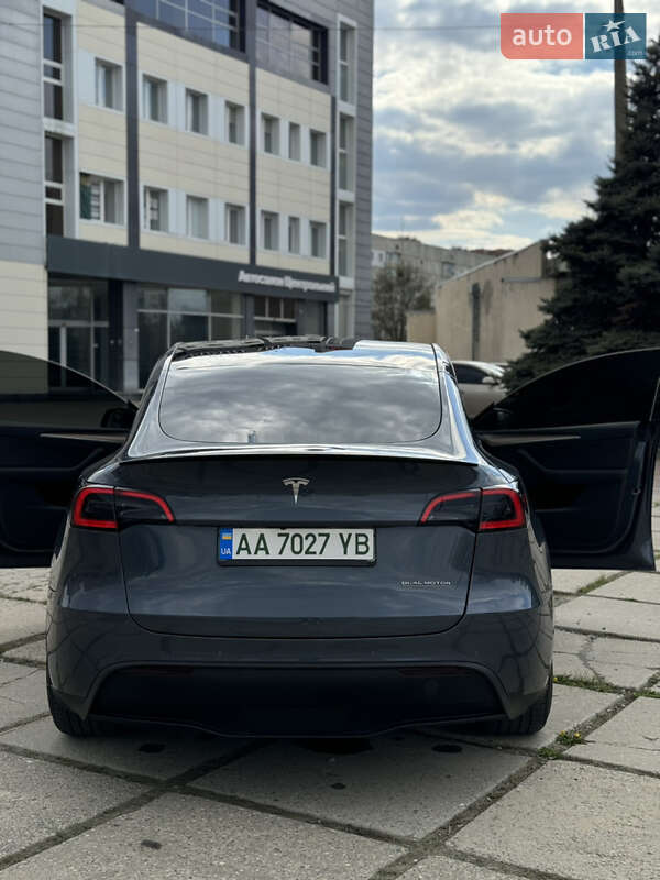 Внедорожник / Кроссовер Tesla Model Y 2022 в Харькове