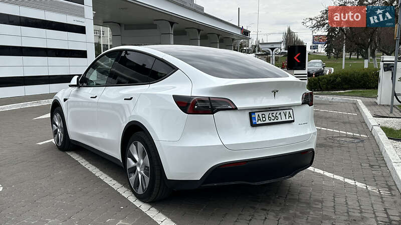 Позашляховик / Кросовер Tesla Model Y 2023 в Києві