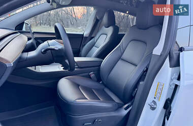Внедорожник / Кроссовер Tesla Model Y 2022 в 