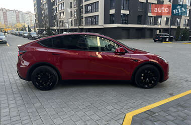 Внедорожник / Кроссовер Tesla Model Y 2022 в 