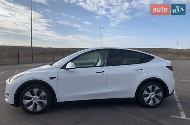 Позашляховик / Кросовер Tesla Model Y 2021 в 