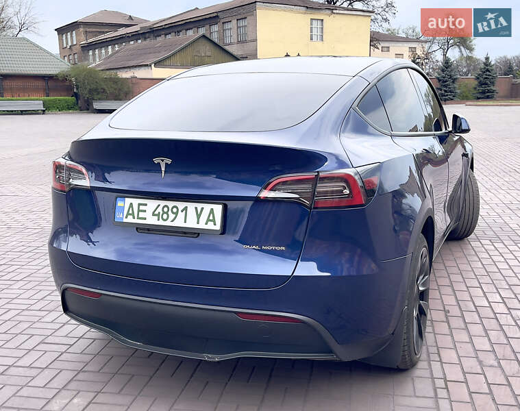 Внедорожник / Кроссовер Tesla Model Y 2023 в Каменском