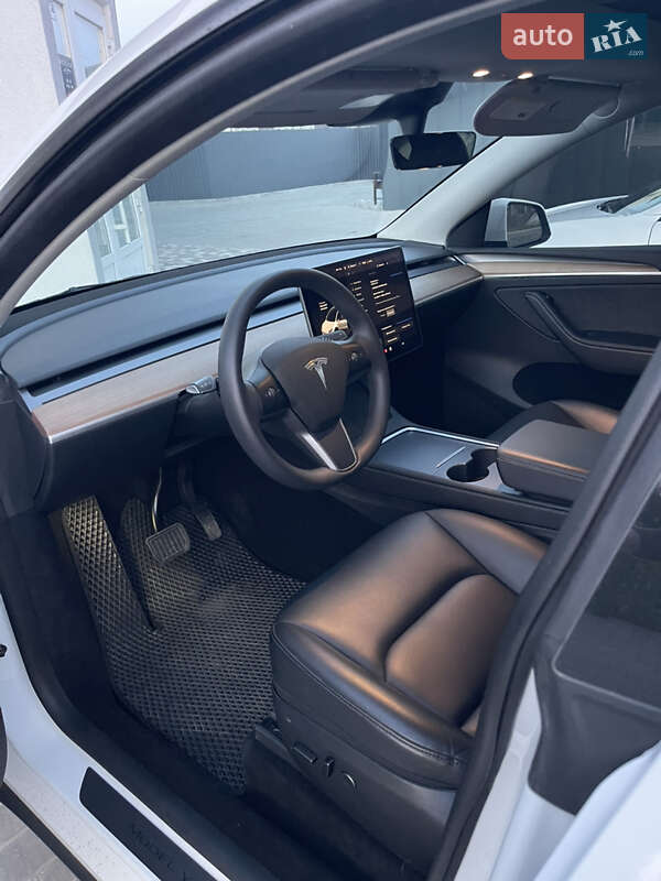 Внедорожник / Кроссовер Tesla Model Y 2023 в Софиевской Борщаговке фото 4 Внедорожник / Кроссовер Tesla Model Y 2023 в Софиевской Борщаговке