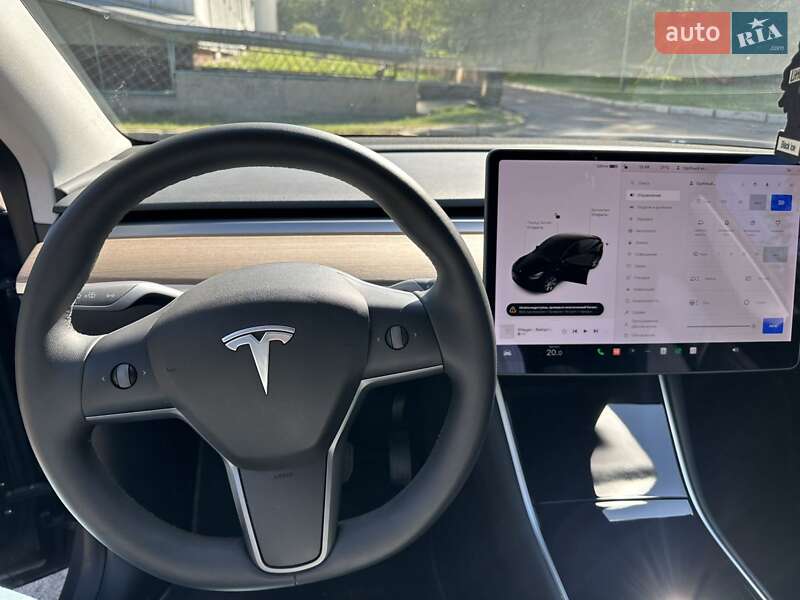 Внедорожник / Кроссовер Tesla Model Y 2020 в Ровно