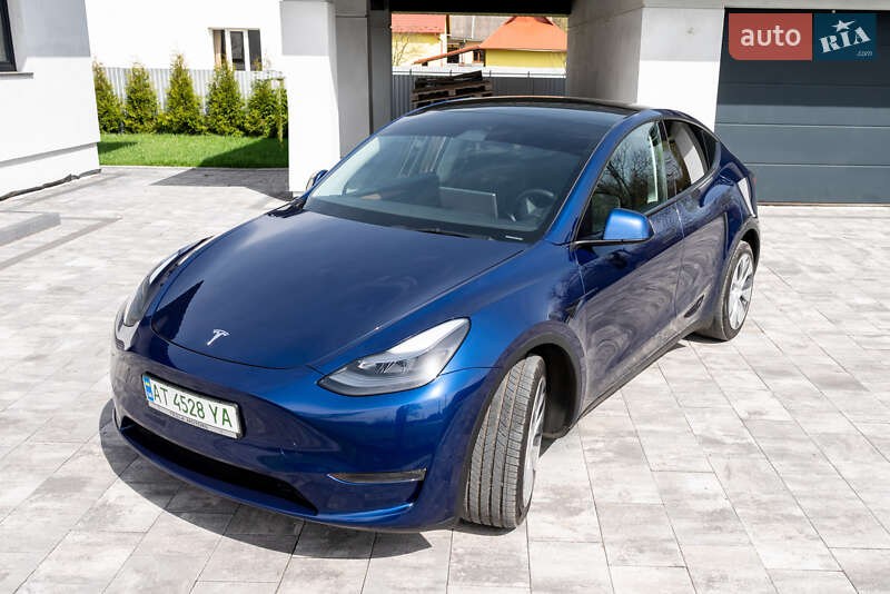 Позашляховик / Кросовер Tesla Model Y 2023 в Коломиї