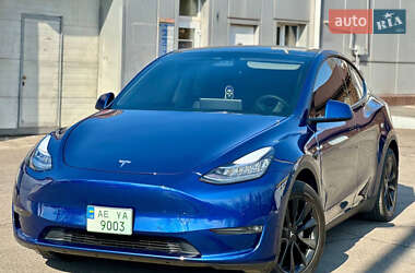 Внедорожник / Кроссовер Tesla Model Y 2021 в 