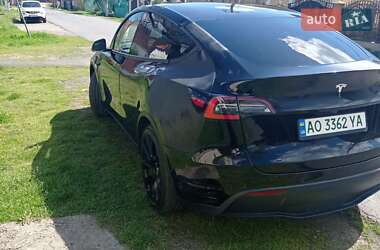 Внедорожник / Кроссовер Tesla Model Y 2021 в 
