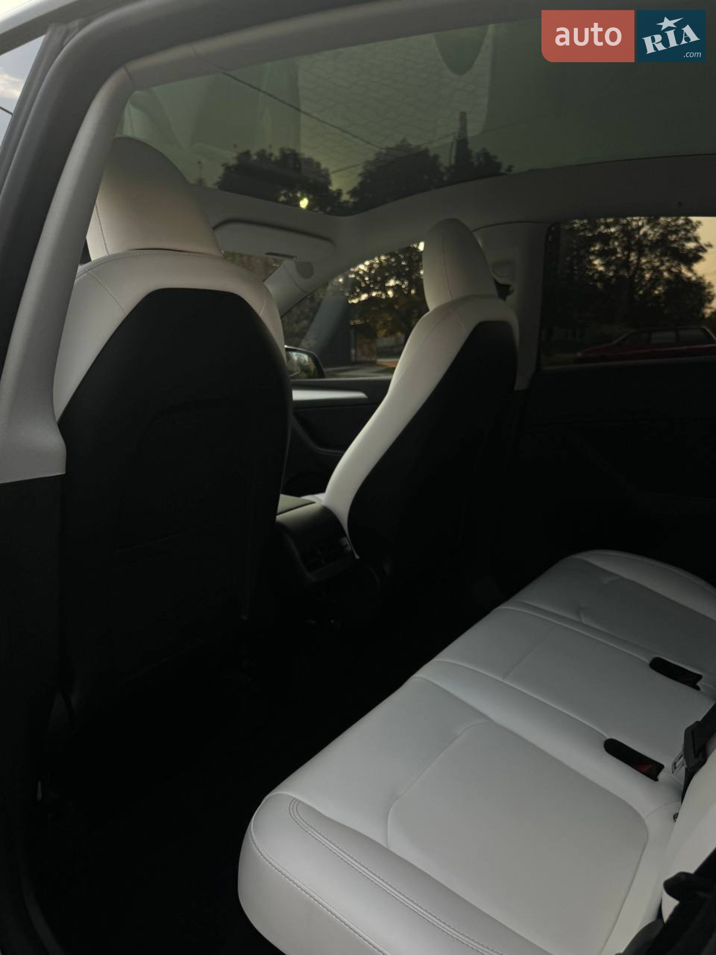 2023 Tesla Model Y - мініатюра 15