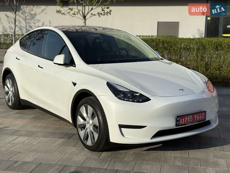Внедорожник / Кроссовер Tesla Model Y 2023 в Киеве