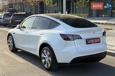 Внедорожник / Кроссовер Tesla Model Y 2023 в 