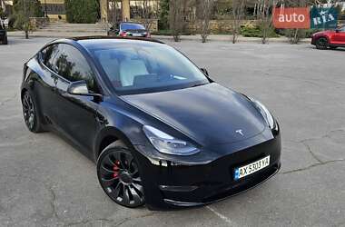 Внедорожник / Кроссовер Tesla Model Y 2023 в 