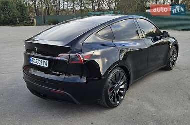 Внедорожник / Кроссовер Tesla Model Y 2023 в 
