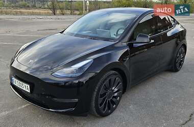 Внедорожник / Кроссовер Tesla Model Y 2023 в 
