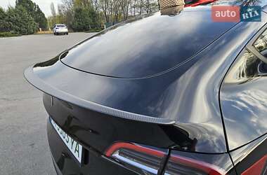 Внедорожник / Кроссовер Tesla Model Y 2023 в 