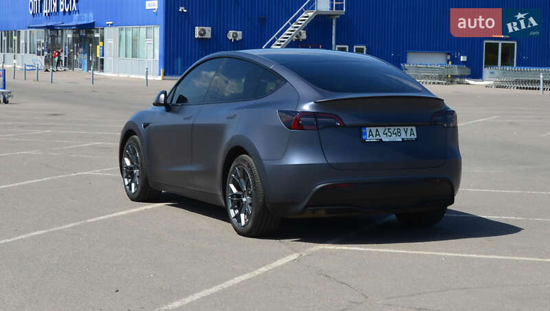 Внедорожник / Кроссовер Tesla Model Y 2022 в Полтаве