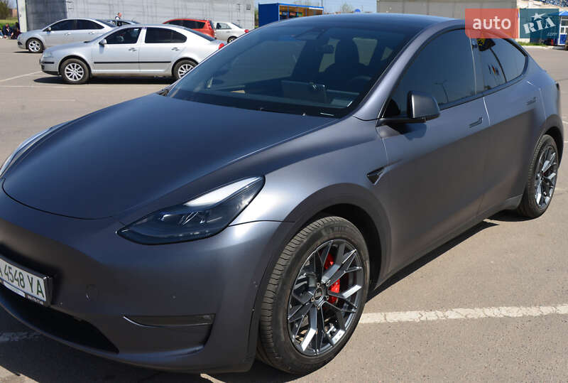 Внедорожник / Кроссовер Tesla Model Y 2022 в Полтаве