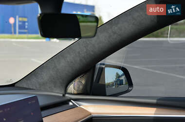 Внедорожник / Кроссовер Tesla Model Y 2022 в Полтаве