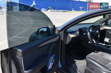 Внедорожник / Кроссовер Tesla Model Y 2022 в Полтаве