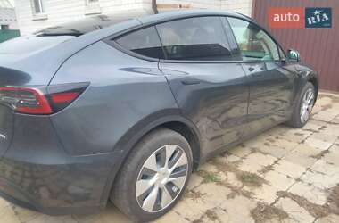Внедорожник / Кроссовер Tesla Model Y 2023 в 