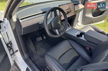 Внедорожник / Кроссовер Tesla Model Y 2023 в 
