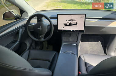 Внедорожник / Кроссовер Tesla Model Y 2023 в 