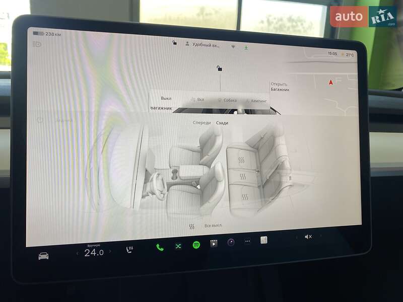 Позашляховик / Кросовер Tesla Model Y 2024 в Києві