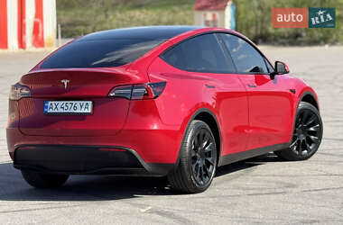 Внедорожник / Кроссовер Tesla Model Y 2022 в 
