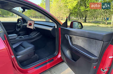 Внедорожник / Кроссовер Tesla Model Y 2022 в 