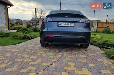 Внедорожник / Кроссовер Tesla Model Y 2023 в Новомосковске