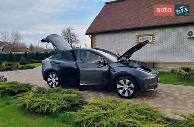 Внедорожник / Кроссовер Tesla Model Y 2023 в 