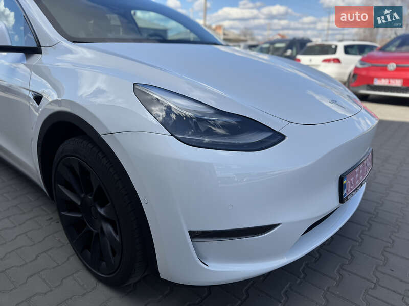 Внедорожник / Кроссовер Tesla Model Y 2020 в Луцке