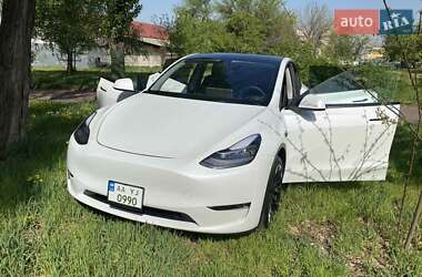 Позашляховик / Кросовер Tesla Model Y 2023 в 