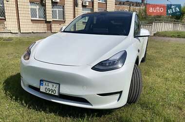 Позашляховик / Кросовер Tesla Model Y 2023 в 