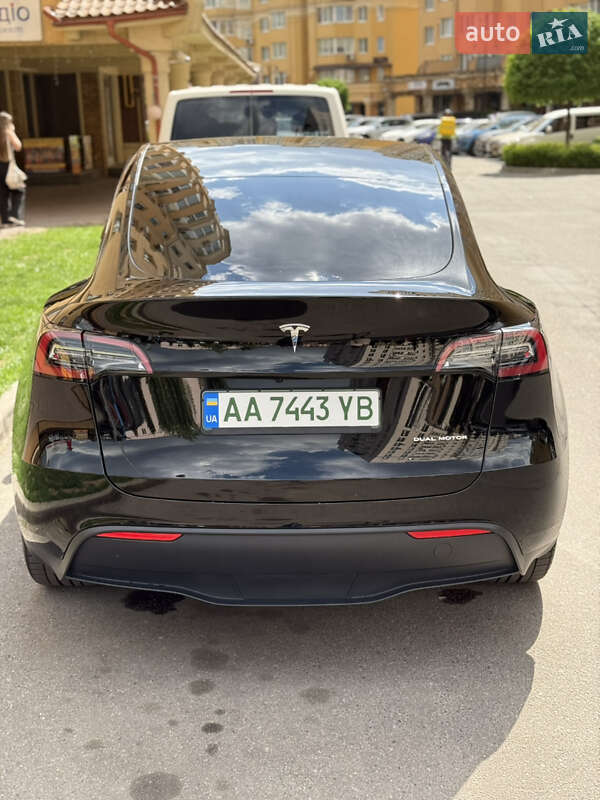 Позашляховик / Кросовер Tesla Model Y 2022 в Києві фото 9 Позашляховик / Кросовер Tesla Model Y 2022 в Києві