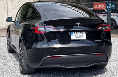 Позашляховик / Кросовер Tesla Model Y 2021 в 